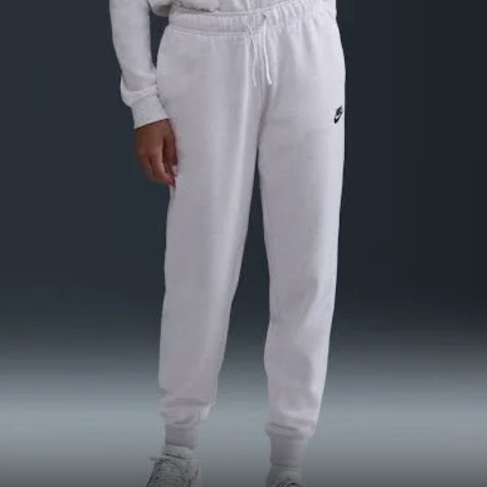 Women’s Nike joggers size Medium
